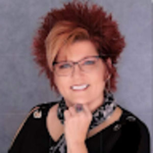 Meet your Posher, Chele